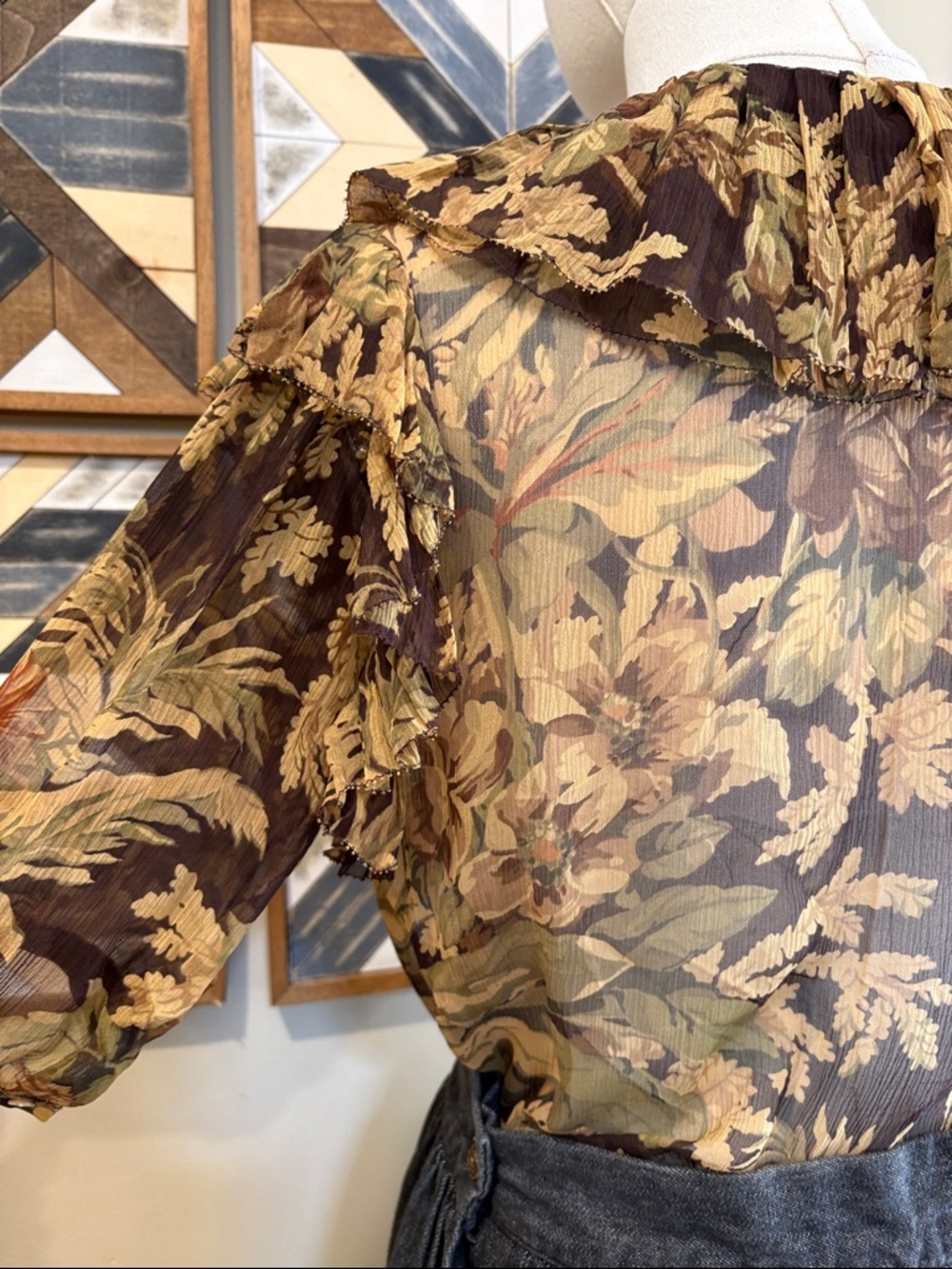 Vintage Ralph Lauren Silk Floral Sheer Ruffle Blouse size 10 - Picture 7 of 13